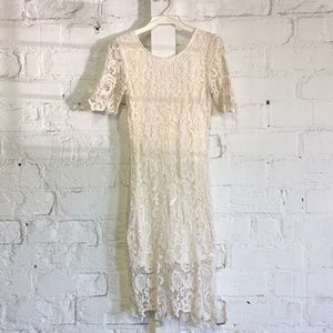 Ivory Lace Short Sleeve Fitted Wiggle Dress